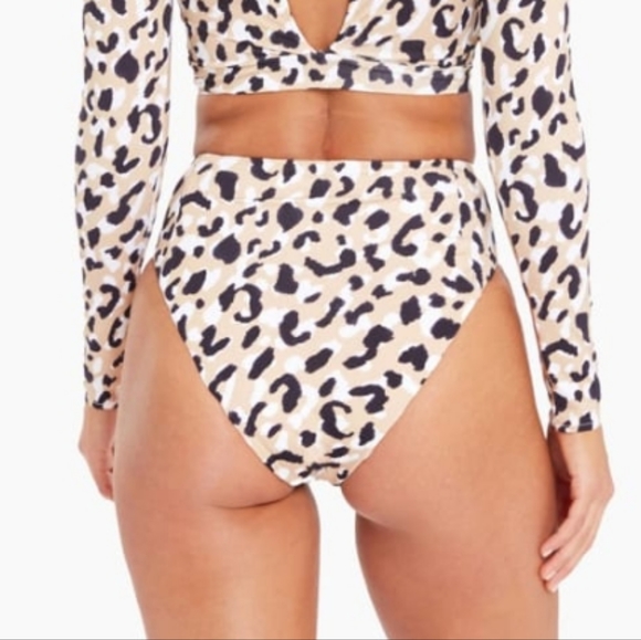 Vitamin A Bikini Set Brown and Wild Cat Print - Picture 15 of 17